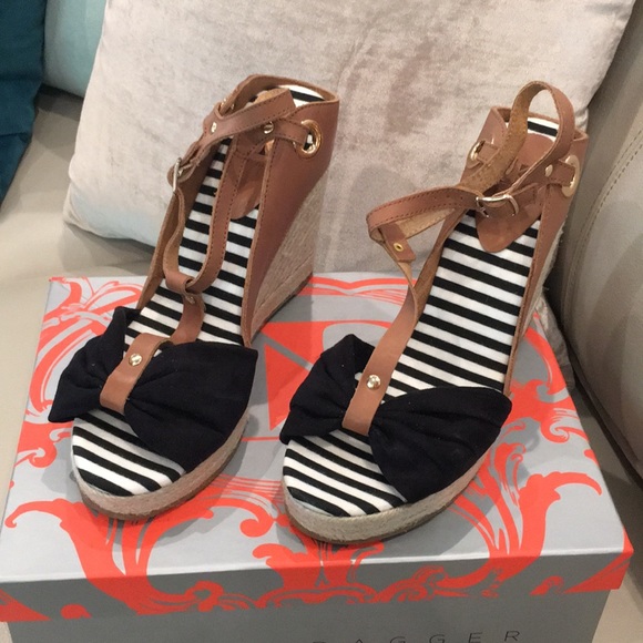 Kelsi Dagger Ricky Black Espadrille Wedges - Picture 3 of 3